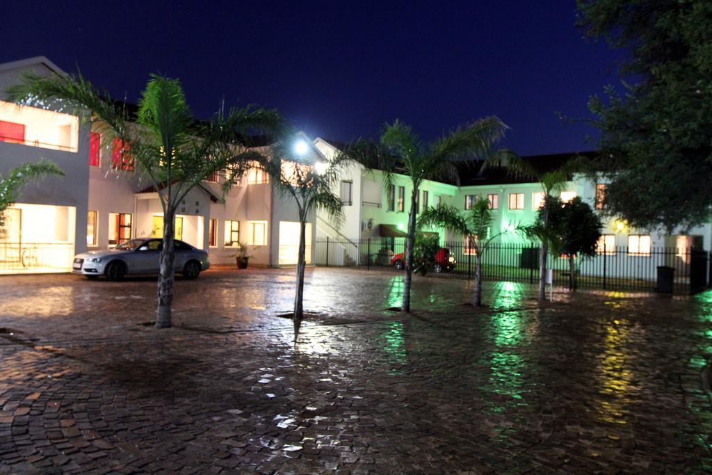 Casa Bianca Guest Lodge Hartbeespoort Eksteriør bilde