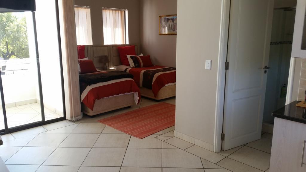 Casa Bianca Guest Lodge Hartbeespoort Rom bilde